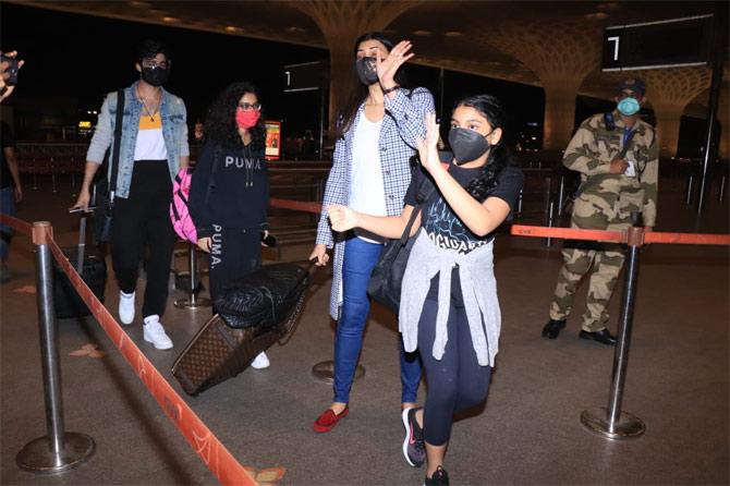 On the work front, Sushmita Sen made ger digital debut with web show Aarya, for which the actress received a lot of positive feedback.
