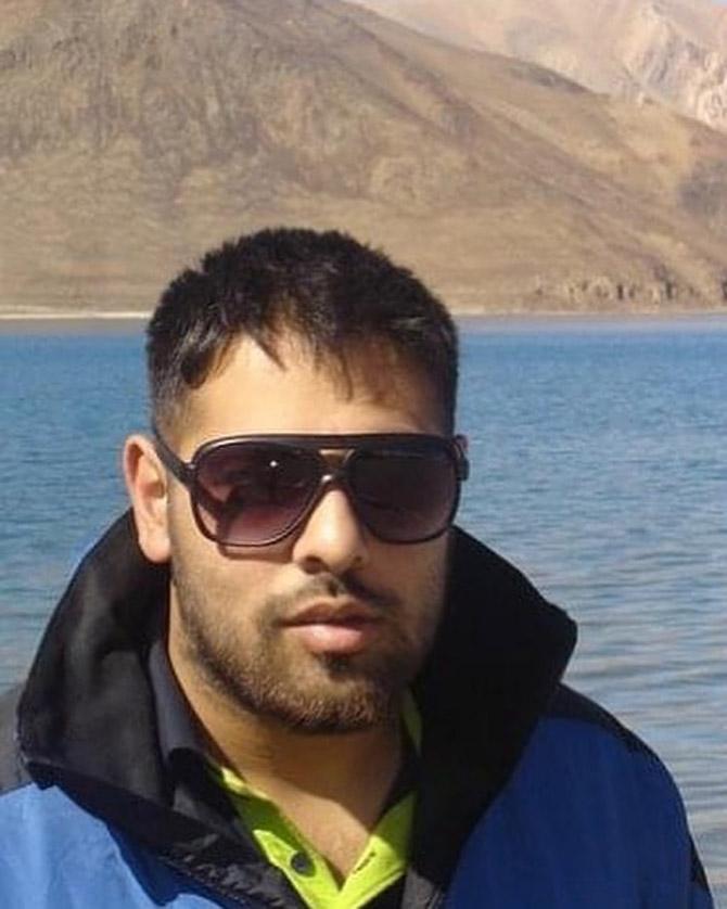 But it was only after delivering the hit track 'Saturday Saturday' from Humpty Sharma Ki Dulhania (2014) that the rapper established his name across the country.