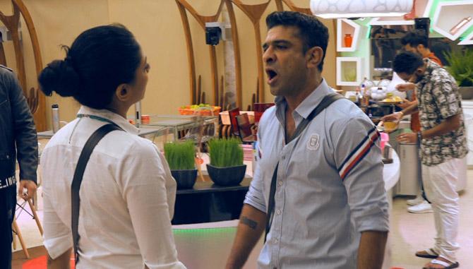 A small trigger over kitchen cleanliness lead to Kavita Kaushik trying to dominate yet again. This didn't go down well with any of the housemates, with Eijaz and Kavita ending up getting into a heated argument. Furious, Kavita pushed Eijaz and the duo got into a massive fight, so much so the others had to intervene to prevent it from turning physical.