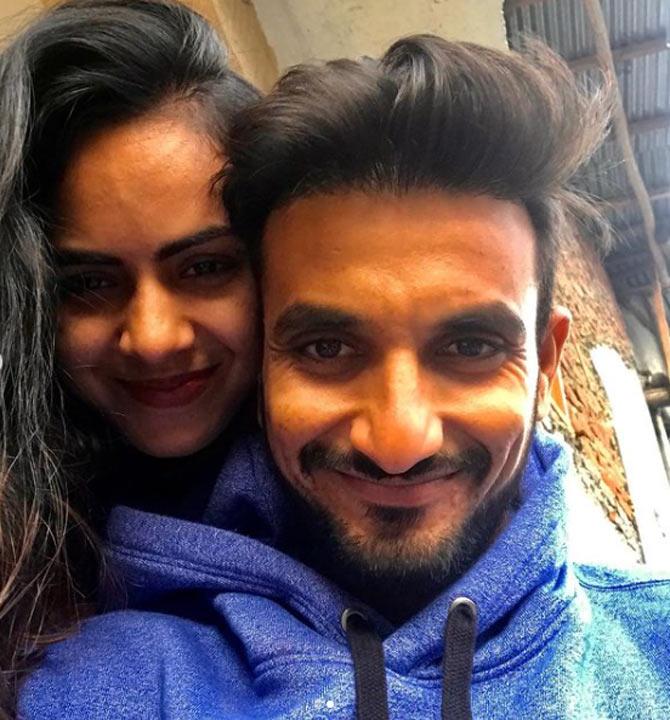 During the 2008-09 Vinoo Mankad trophy season, Harshal Patel took 23 wickets an average of 11.
In picture: Harshal Patel with his girlfriend.
