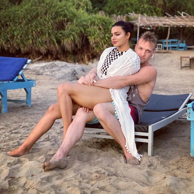 Aashka Goradia has been flaunting her curves in her pole dance and yoga videos on social media. Now, she is working towards helping her American husband realise his dream in India.