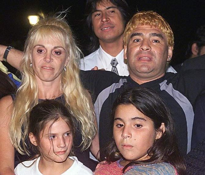 Diego Maradona was married to Claudia Villafane from 1984 to 2003. The couple has two daughters - Dalma Nerea and Giannina Dinorah.