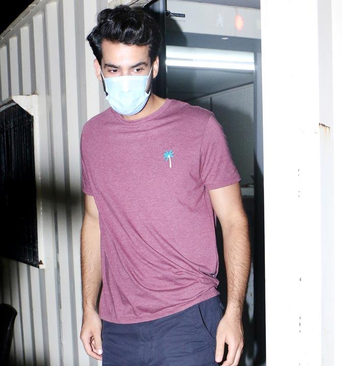 Dhairya Karwa, who will also star in Shakun Batra's film, was spotted with the cast and crew en route to Alibaug.