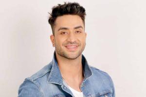 Aly Goni: I can't see Jasmin crying and I want to be there for her