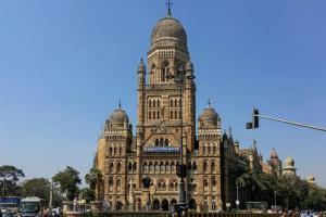 Mayor to meet BMC legal team, assess Bombay HC order in Kangana's case