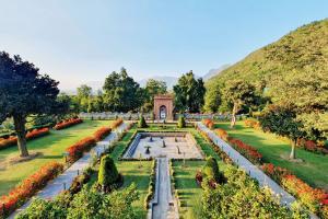 Mumbai: 'Babur took time off from war to build gardens'