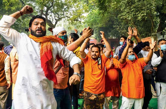 VHP activists protest against 