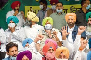 Guv should have forwarded state amendment bills: Amarinder