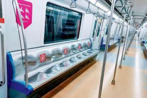 CISF jawan saves life of Delhi Metro passenger