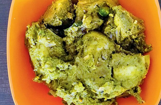 Hyderabadi curry idli (Rs 150)