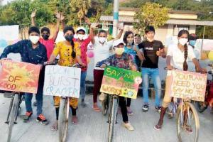 Mumbai: Kids cycle across Vasai to get citizens to give up crackers