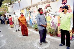 Earlier govt deprived poor of their needs; NDA will empower them: Modi