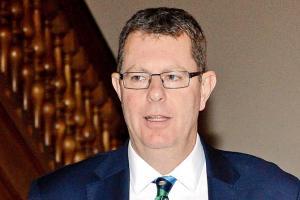 Greg Barclay defeats Imran Khwaja for ICC's Chairman post