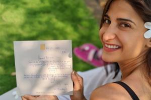 Aahana Kumra elated to receive a handwritten note from Amitabh Bachchan