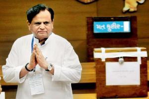 Ahmed Patel laid to rest in native village, Rahul attends funeral