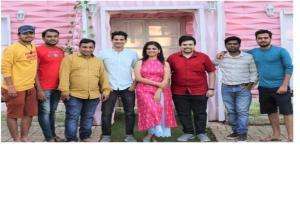 3 wives celebrate Karva Chauth for husband