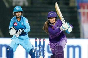 Women's T20 Challenge: Supernovas lose to Velocity thanks to Sune Luus