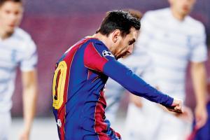 CL: Lionel Messi makes his mark in Barcelona's 2-1 win over Dynamo