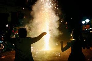 Mumbai: Least noisy Diwali in recent years says Awaaz Foundation