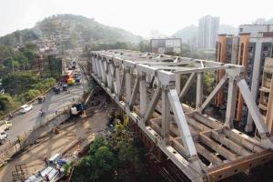 Central Railway's mega event of placing girders on Patri Pul next week