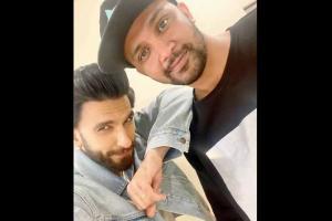 Ranveer Singh dances to Rajit Dev's tunes