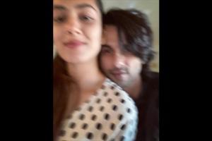 Shahid Kapoor misses Mira Rajput, shares a blurred selfie with her