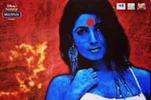 User trolls Twinkle Khanna by sharing fake 'Laxmii' poster, she replies