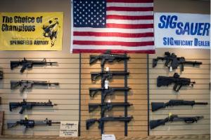 2020 breaks annual gun sale records in US