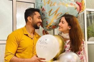 See Photo: Zaid Darbar proposes to Gauahar Khan and she says yes