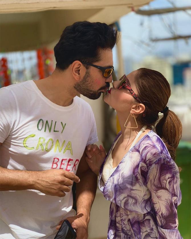 Rubina Dilaik met Abhinav Shukla at a mutual friend's house during Ganesh festival. The couple first worked together in the show Choti Bahu – Sindoor Bin Suhagan but did not know each other much back then.