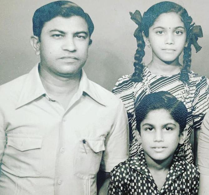 Sharad Kelkar had also shot for a pilot episode for Kkoi Dil Mein Hai (2003). But the actor had a dialogue delivery problem and couldn't deliver the scenes properly and was replaced.
In picture: Sharad Kelkar's childhood picture with father and sister.