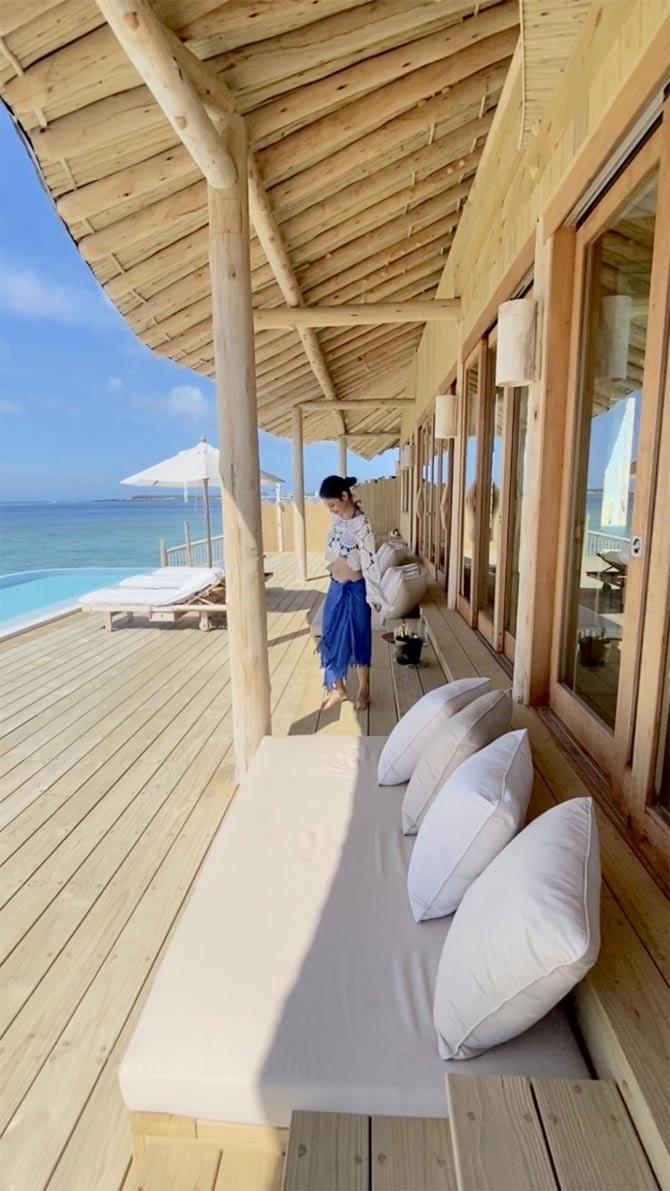 Mouni Roy also posted a heartfelt video thanking all her fans, family and social media followers for all the lovely wishes. Despite the pandemic situation, the actress has found her peace in the middle of the ocean.