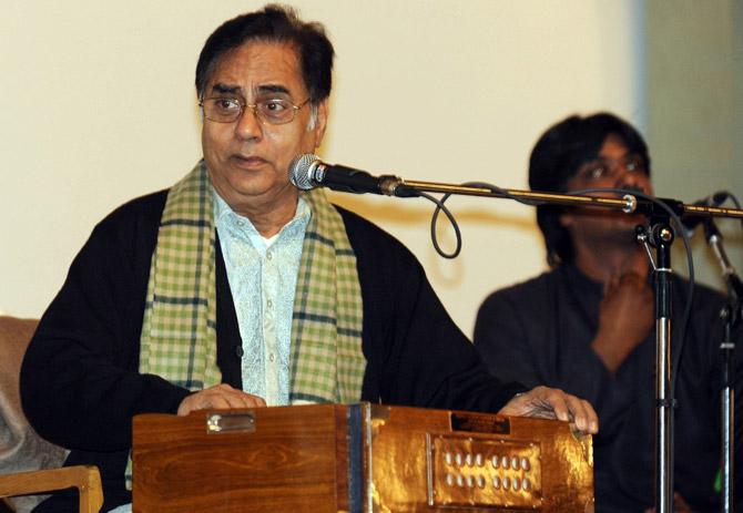 Jagjit Singh was admitted in Mumbai's Lilavati Hospital for more than 2-weeks after suffering a brain haemorrhage, hours before he was scheduled to perform with Pakistani ghazal maestro, Ghulam Ali, in Mumbai. He breathed his last on October 10, 2011.
