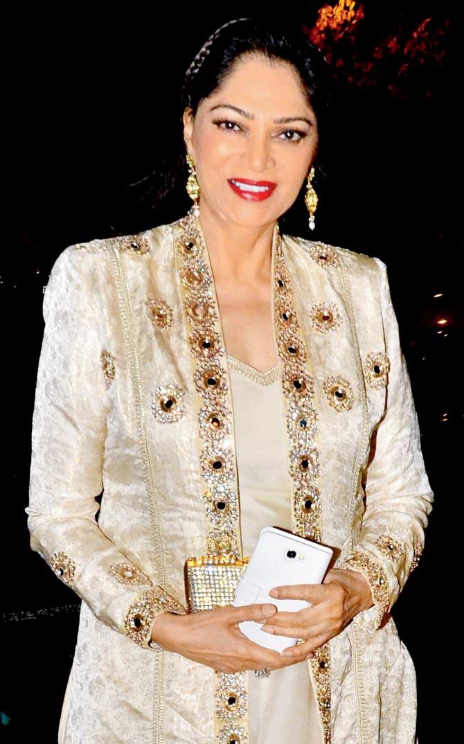Here's wishing a very happy birthday to Simi Garewal!