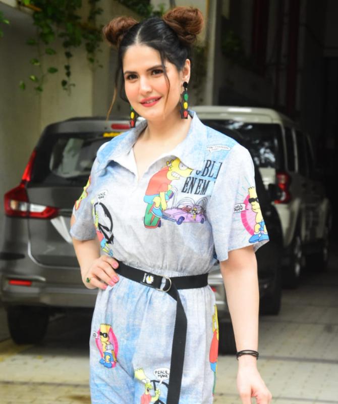 Zareen Khan was also snapped in Bandra. Recently, the actress had taken to social media to recount her harrowing time at Lilavati Hospital after her grandfather, 87, 