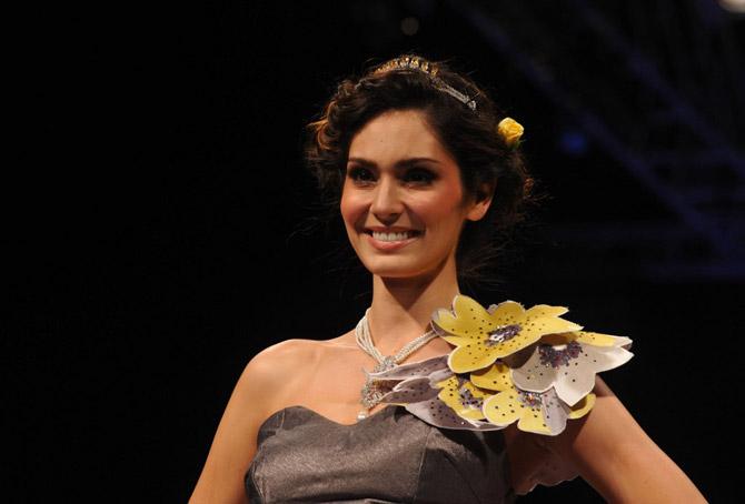 Born on October 24, 1986, in Brazil to a father of Lebanese descent and a mother of Italian-Portuguese descent, Bruna Abdullah was first seen in the 2007 movie Cash in the item song Reham Kare. However, she rose to fame after the Desi Boyz song Subah Hone Na De, with Akshay Kumar and John Abraham. (All photos/Bruna Abdullah's Instagram account)