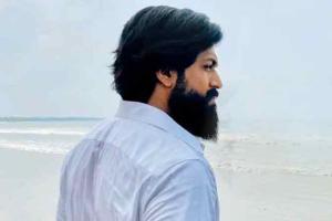KGF: Chapter 2 Yash surfing the waves