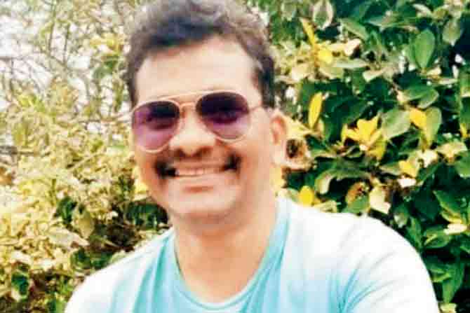 Head Constable Deepak Hate died a few hours after being discharged