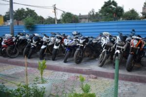 Delhi Police bust racket supplying stolen bikes to snatchers