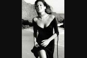 Eva Mendes says shed rather be at home with Ryan Gosling than anywhere 