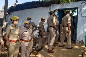 CBI finds 'blood-stained shirt' at Hathras accused house