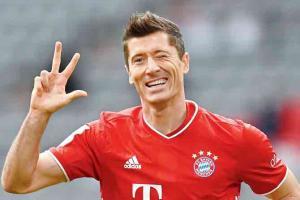 Bundesliga: Lewandowski bags hat-trick in Bayern's 5-0 win