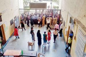 Mumbai University postpones all pending IDOL exams