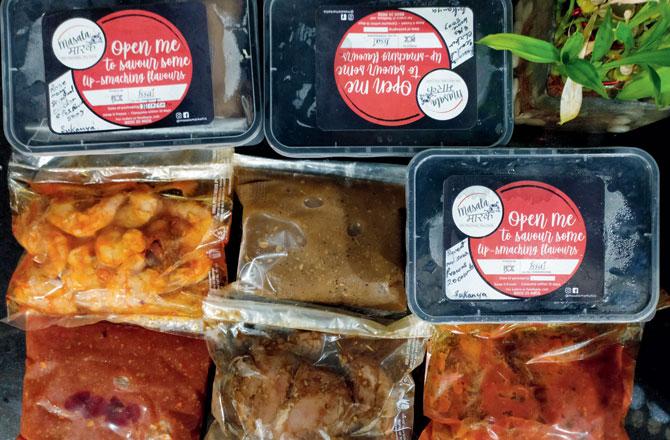 The marinated meats and gravies are packed separately in well-sealed pouches and tucked into labelled delivery containers