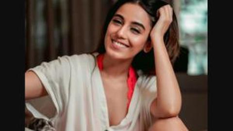 Srishty Rode on Bigg Boss: Nobody is asking you to watch it at gunpoint