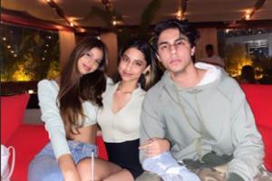 Suhana Khan glams it up as she poses with Aryan and cousin Alia Chhiba