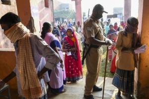 Bihar elections: 2 IEDs diffused in Maoist area