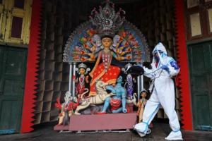 No visitors allowed inside Durga Puja pandals this year: Calcutta HC