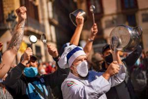 Virus is pummelling Europe's eateries 