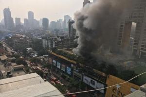 Mumbai: Major fire in mall, 3,500 evacuated from adjacent building